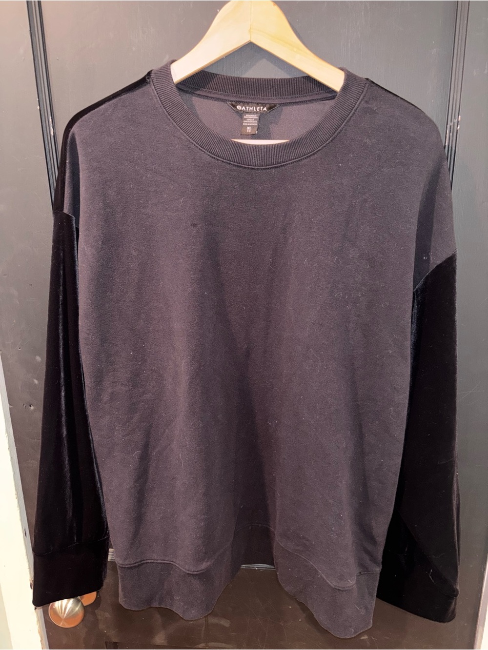Athleta Black Velvet Mixed Media Snap Side Sweatshirt Size XL